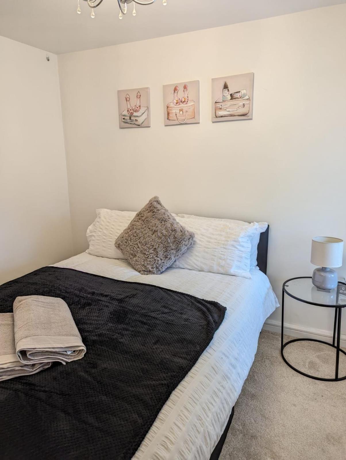 2-Bed Apartment Heart Of Cardiff Luaran gambar